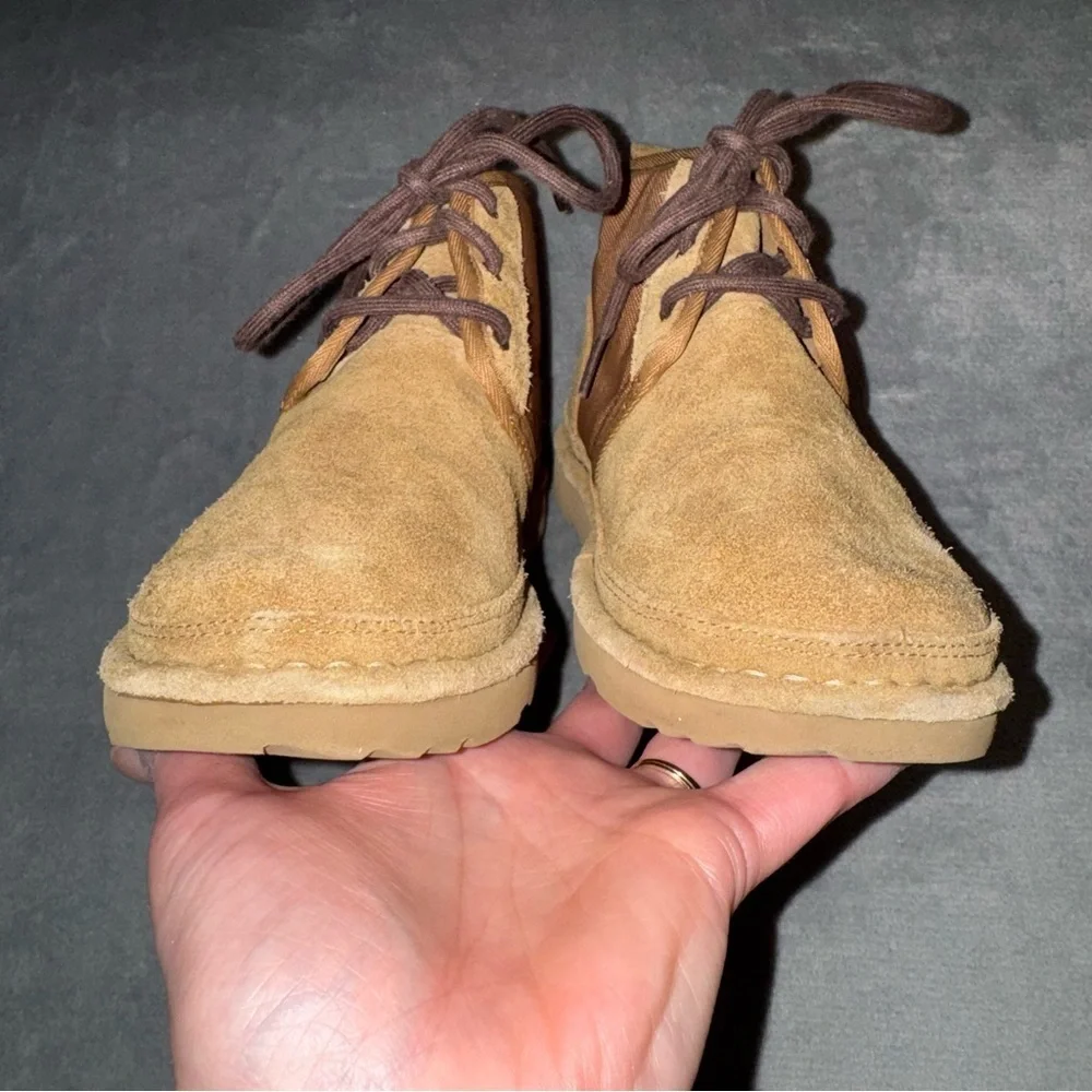 New Without Tag UGG Kids' Neumel II Chukka Ankle Boots Size 4